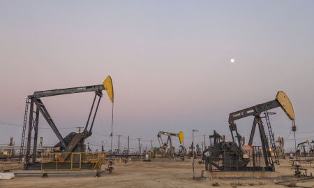 california-governor-moves-to-ban-fracking-by-2024