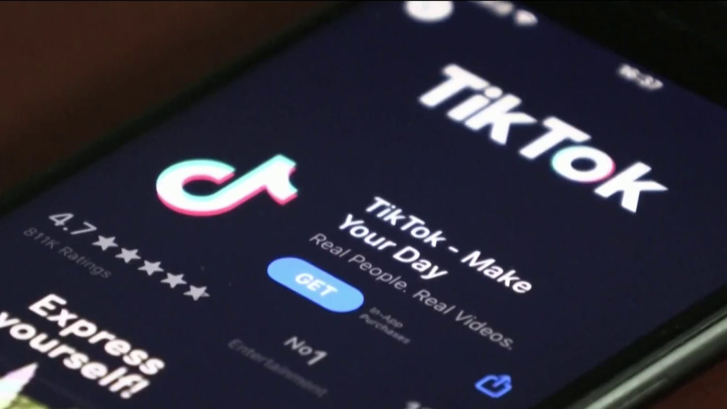 Trump extends deadline on TikTok ban