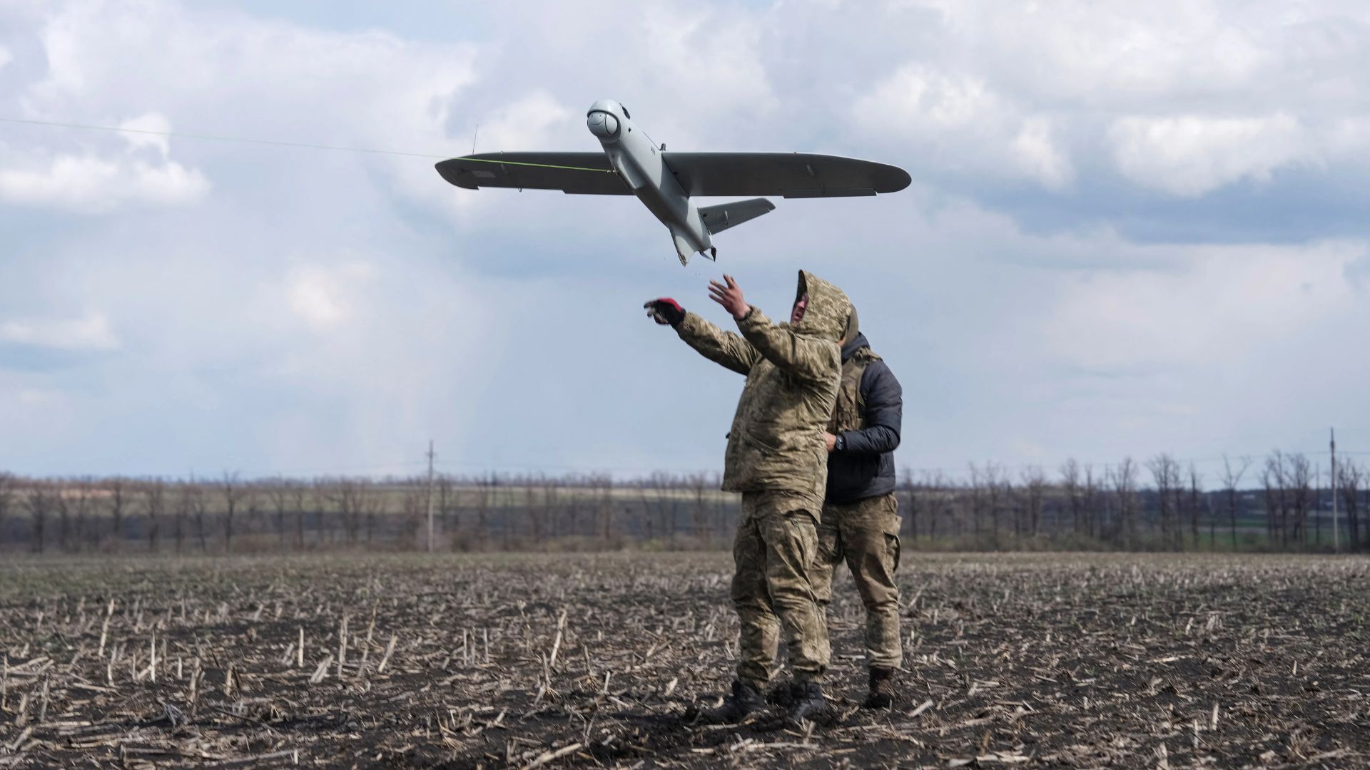 How has the war in Ukraine divided Western countries?
