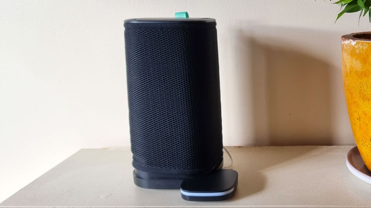 Vitesy Eteria personal air purifier review: Filterless appliance for the eco-conscious