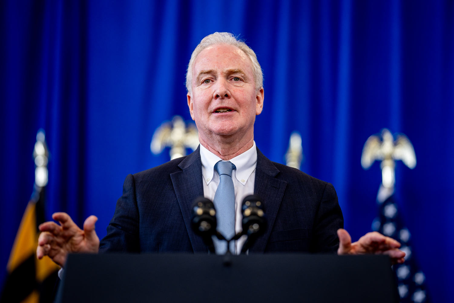 Sen. Chris Van Hollen travels to El Salvador to advocate for Kilmar Abrego Garcia’s release