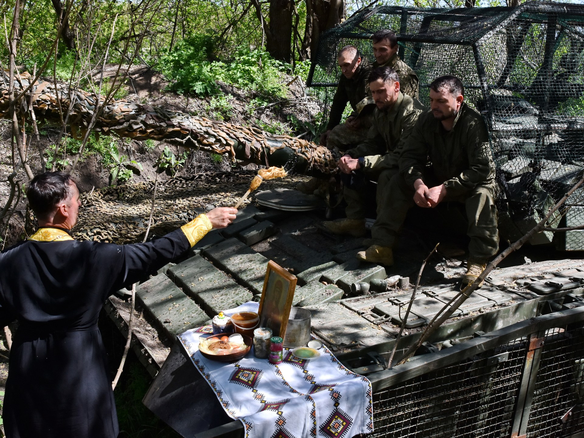 ‘Easter truce’ in Russia’s Ukraine war marked by accusations of violations