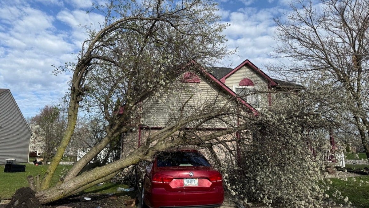 At least two dead as severe weather sweeps US South and Midwest
