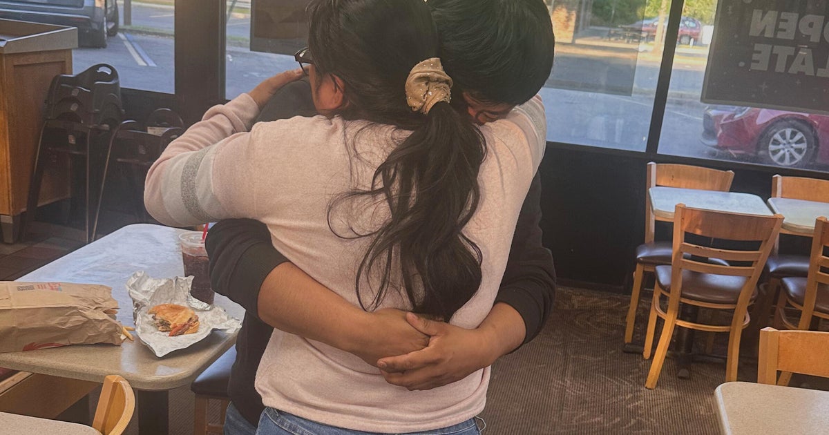 American was held by ICE following arrest even after proving he was born in U.S.