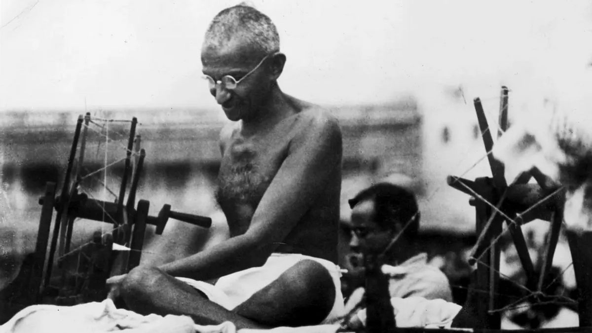 Did Gandhi say, ‘Earth provides enough to satisfy every man’s need but not every man’s greed’?