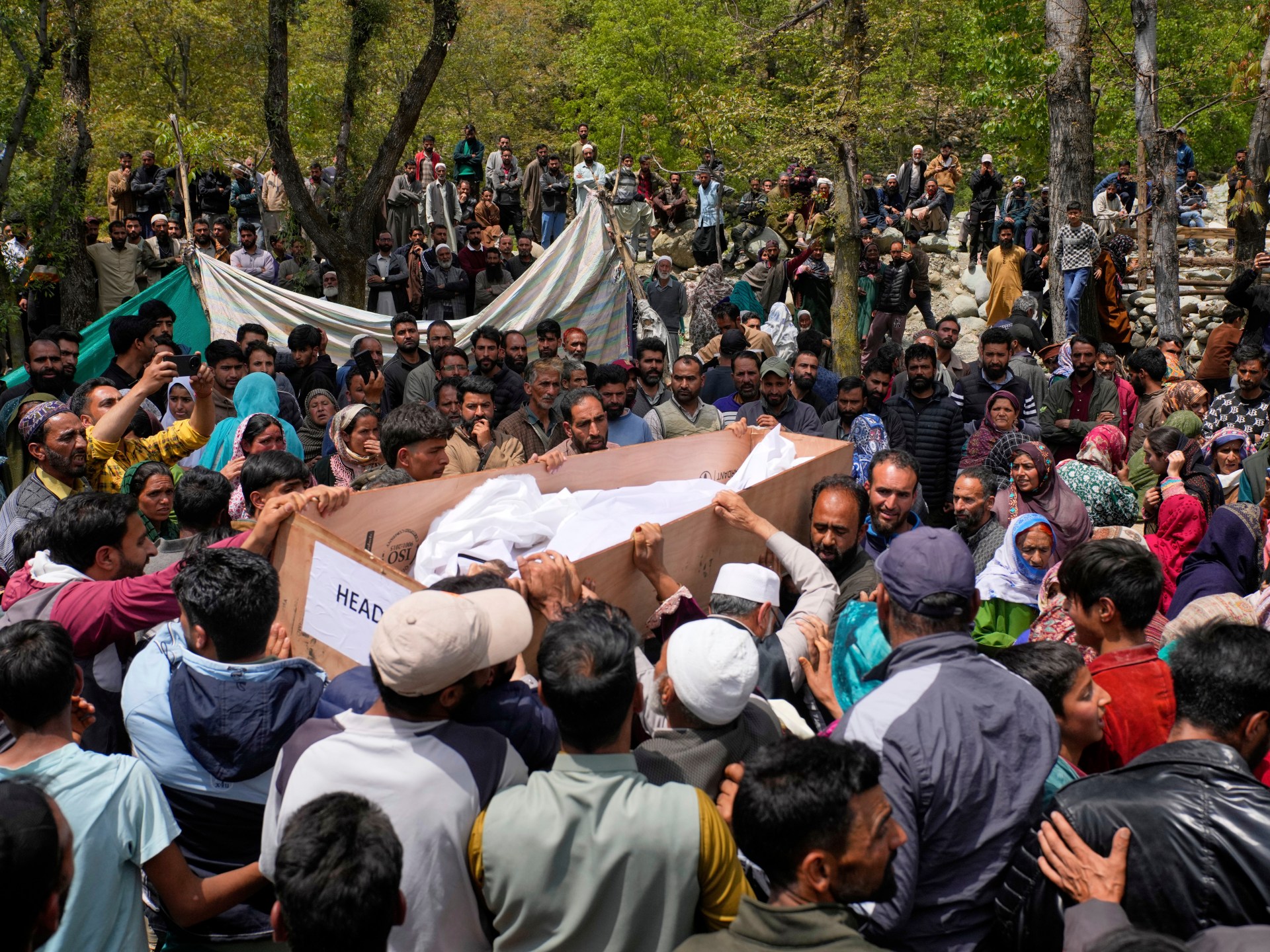 India downgrades Pakistan ties after attack on Kashmir tourists