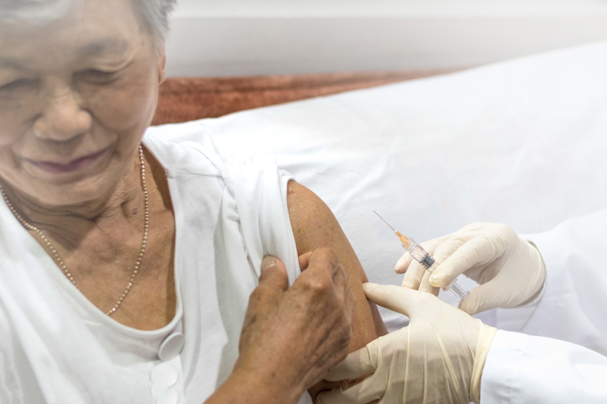 Shingles vaccine eligibility lowers dementia risk in older adults