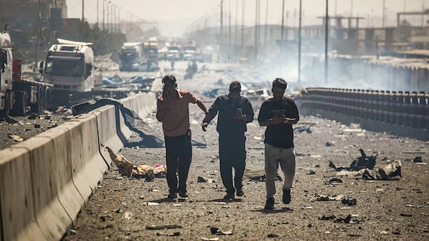 At least 8 killed, hundreds injured in explosion at Iranian port