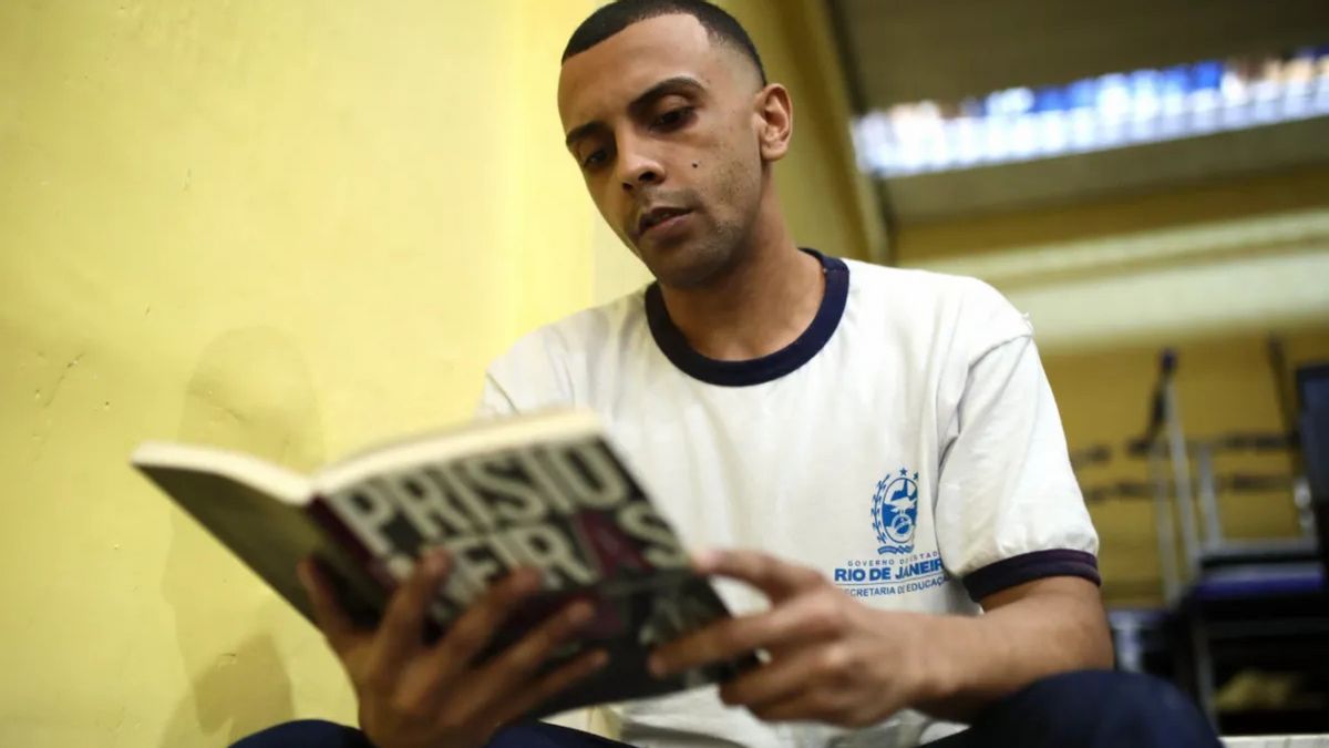 Yes, Brazilian prisoners can read books to reduce sentences — but only by 48 days a year