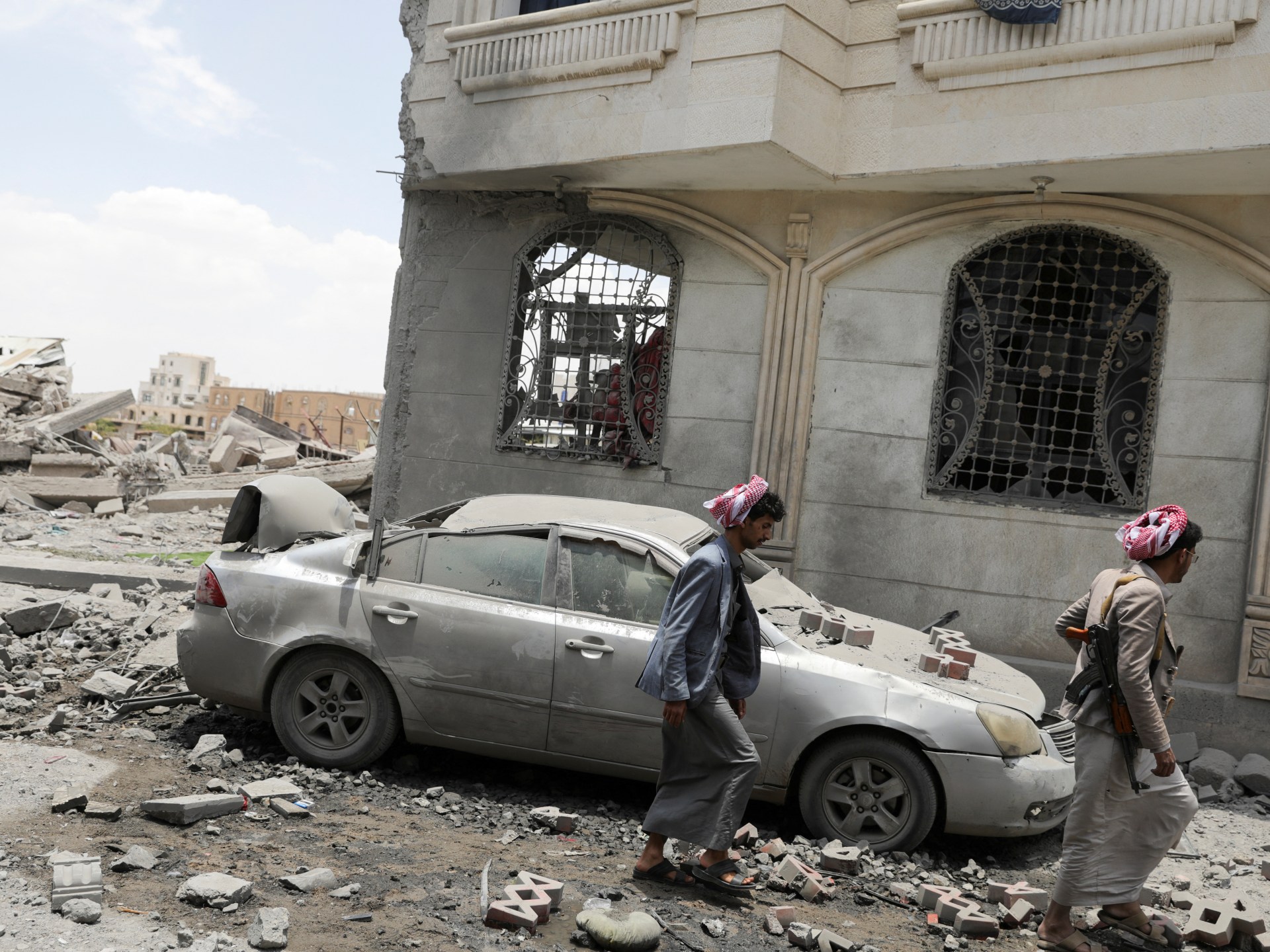 At least 8 killed in latest US air attacks on Yemen’s capital, Saana