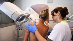 Male workers should be able to carry out mammograms, experts say