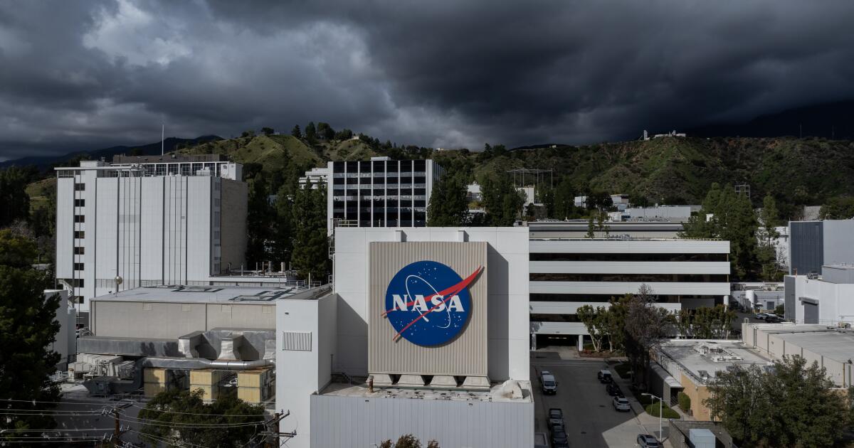 Contributor: To dumbly go where no space budget has gone before