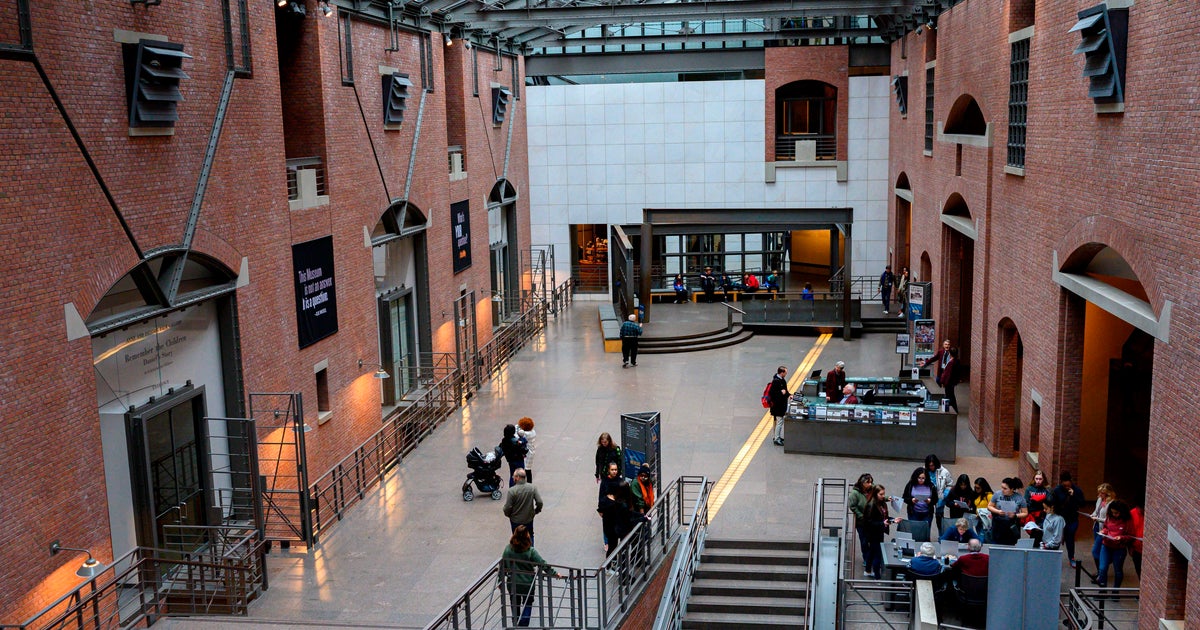 Trump ousts Biden-appointed Holocaust Museum board members