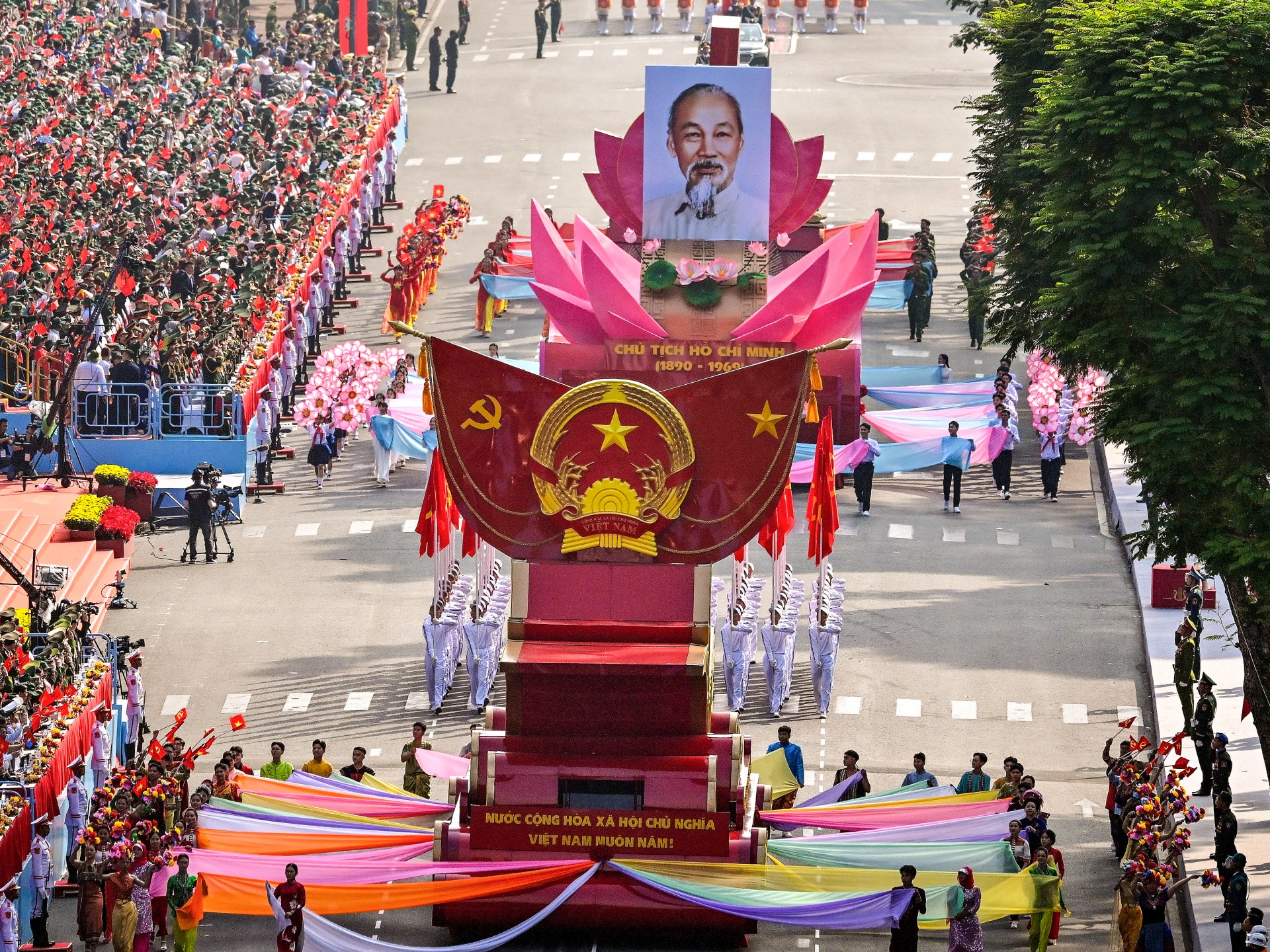Vietnam celebrates 50 years since end of war with US