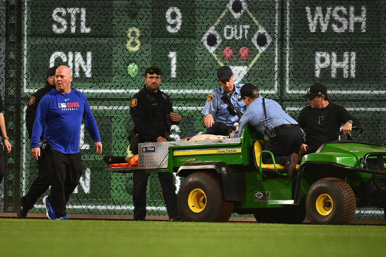 Man plunges from the stands at Pittsburgh Pirates game