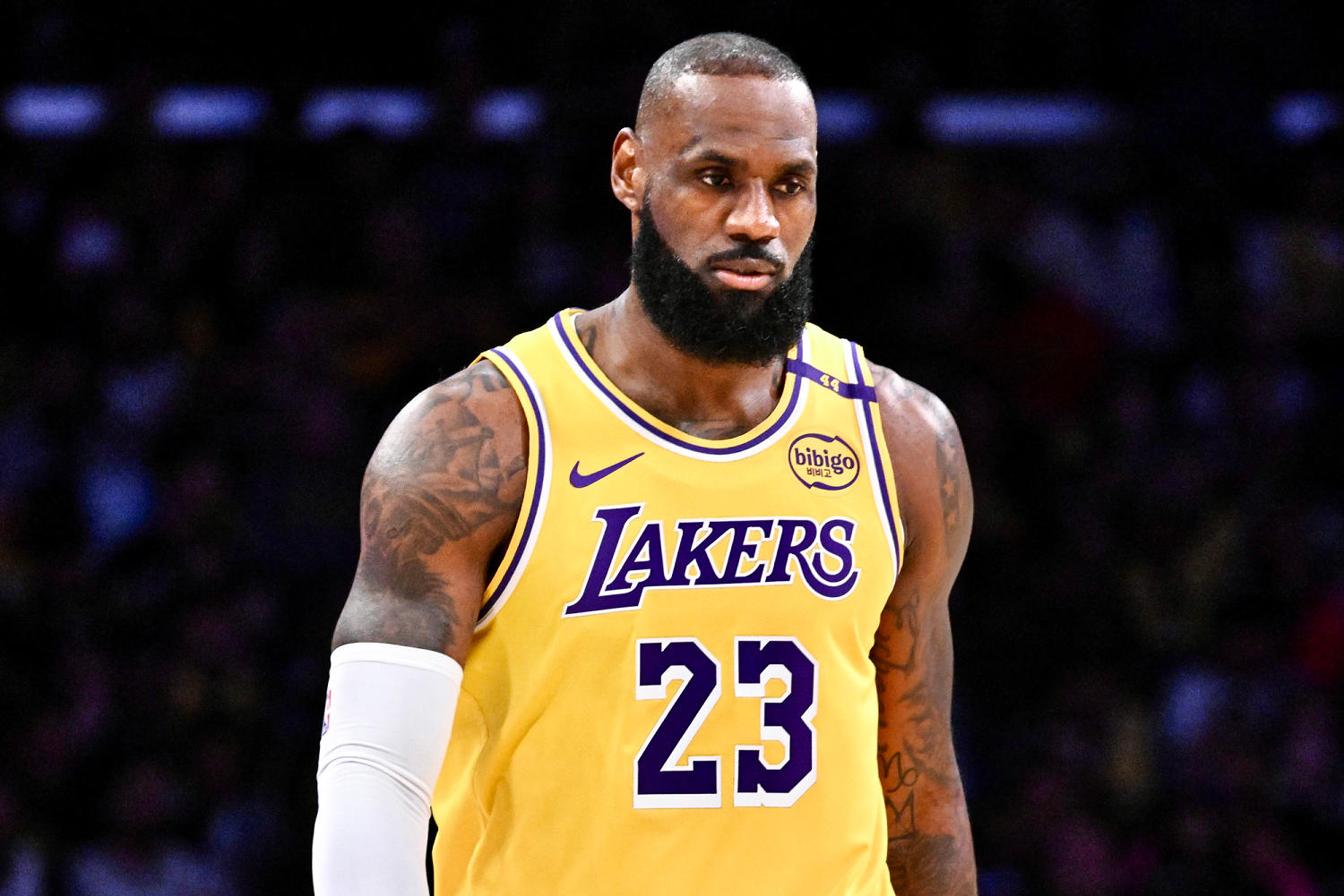 LeBron James doesn’t want to answer questions about his future after Lakers’ playoff exit