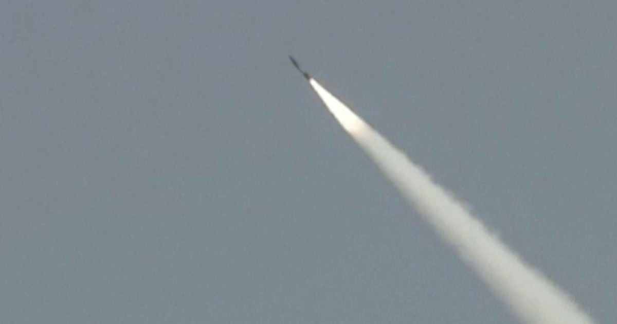 Pakistan test-fires ballistic missile as tensions with India rise