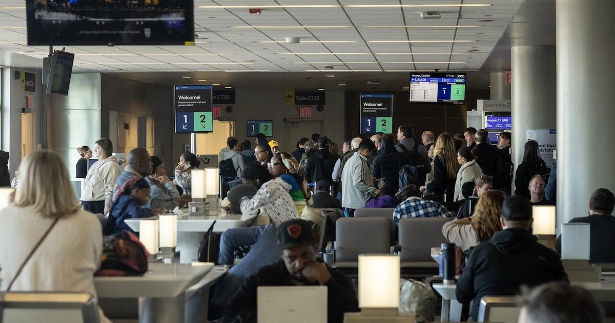 What’s causing the major delays at Newark airport?