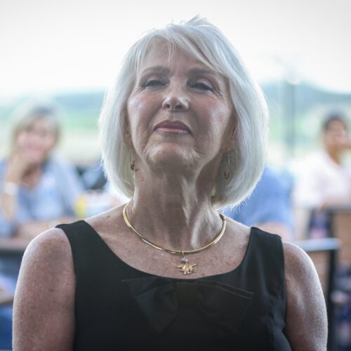 Trump and DOJ try to spring former county clerk Tina Peters from prison