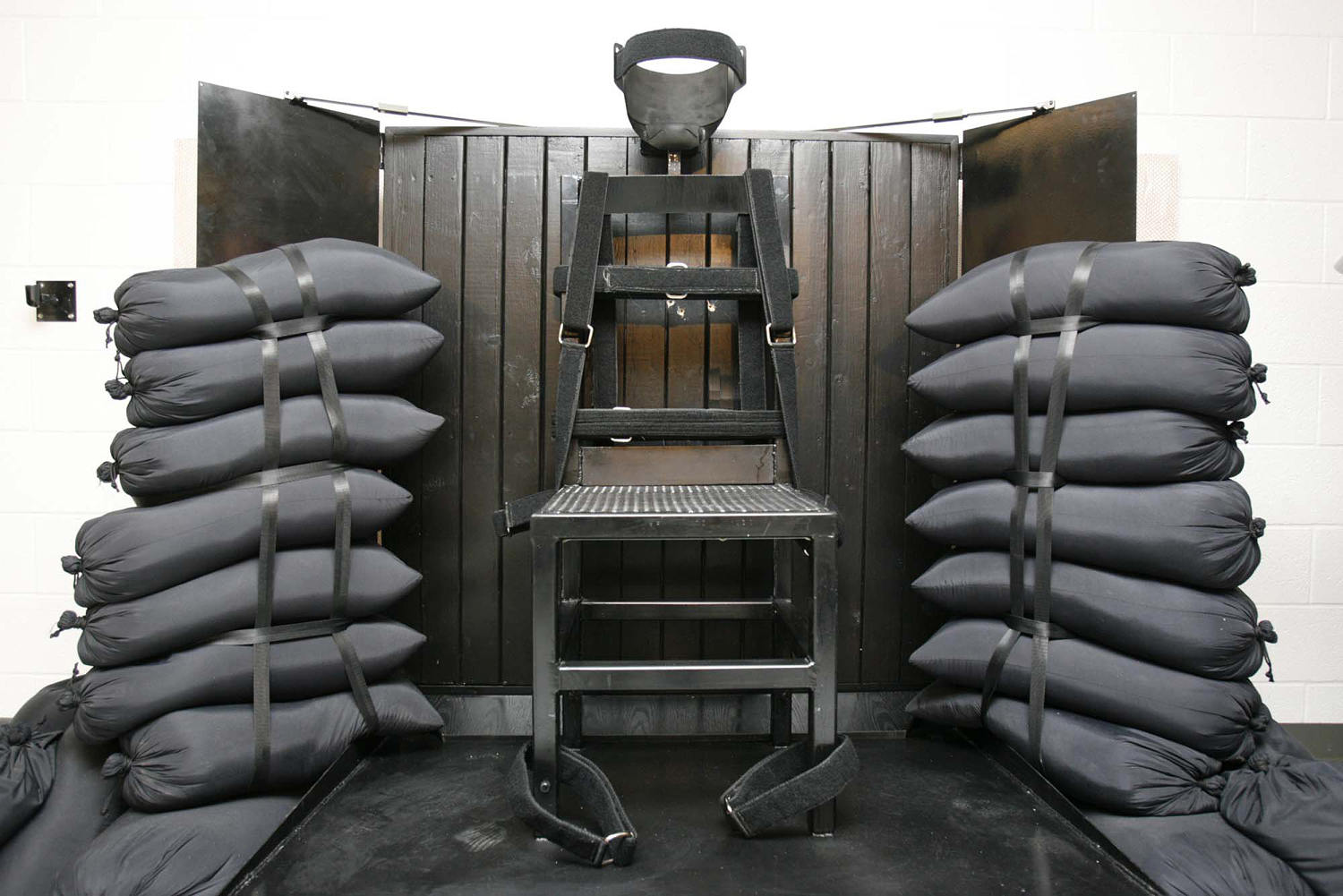 Utah judge to decide if convicted killer with dementia can be executed