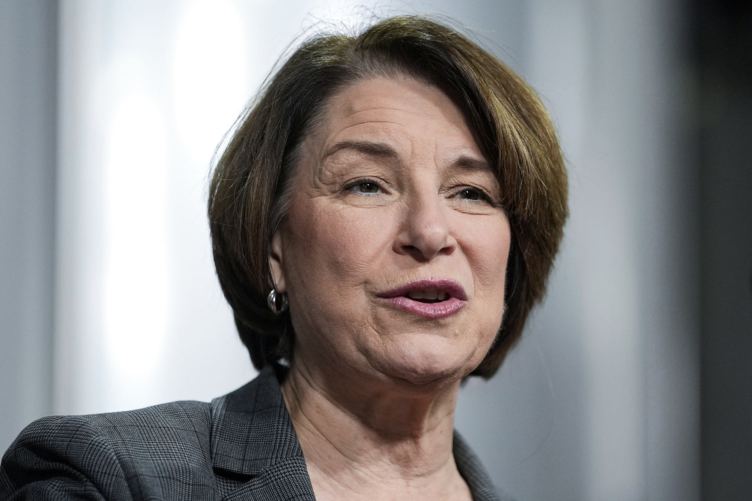 Sen. Amy Klobuchar says Democrats would’ve been ‘better served by a primary’ in 2024