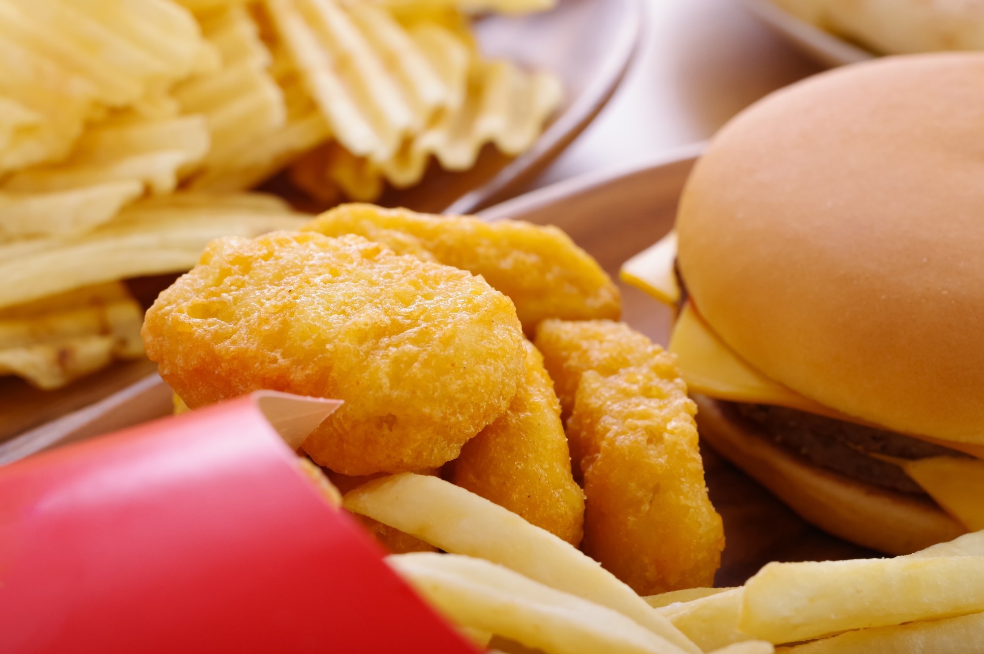 Ultra-processed food boosts addiction and worsens mood, study finds