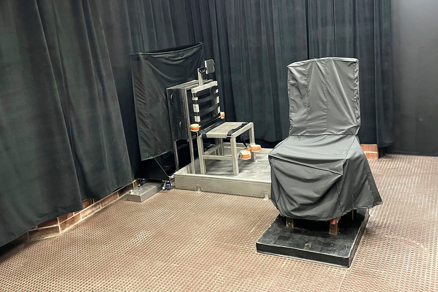 Lawmakers seek investigation into South Carolina’s latest firing squad execution