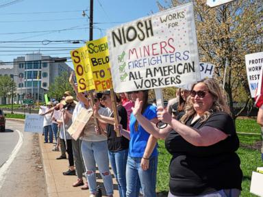 Judge orders restoration of jobs in health program for West Virginia coal miners