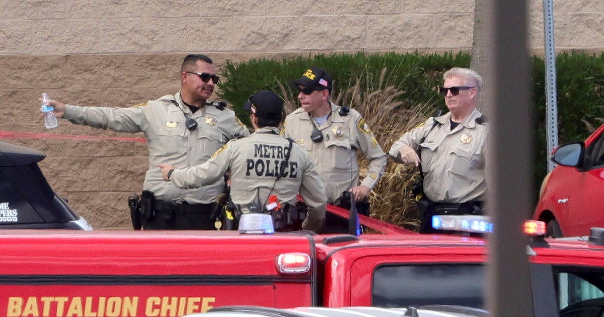 1 killed, at least 3 injured in shooting in Las Vegas gym
