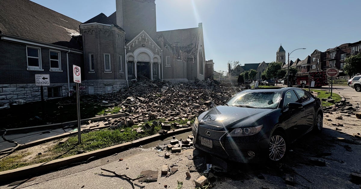 Destructive storms, tornadoes across Midwest kill at least 21