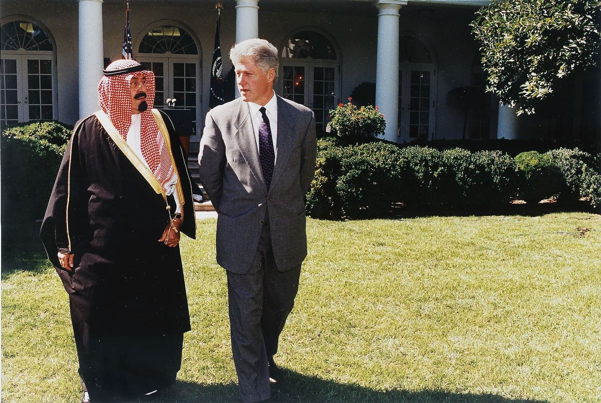 Bill Clinton didn’t receive $17M helicopter from Saudi Arabia as president, honestly