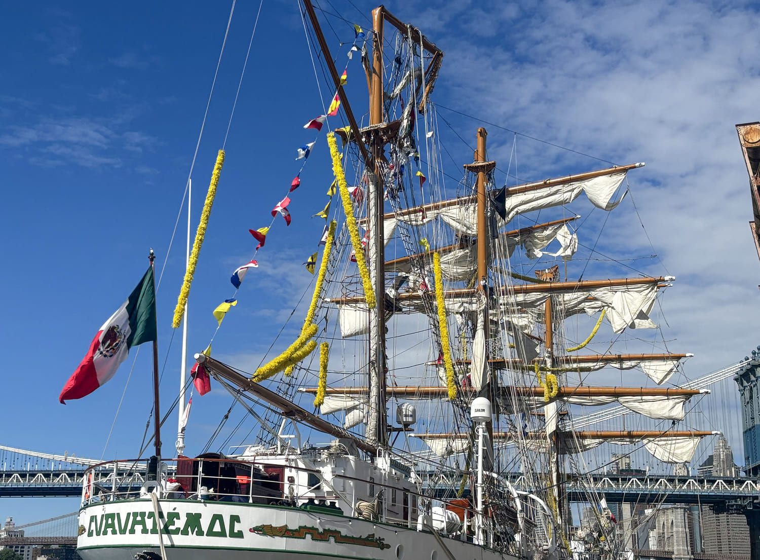 ‘I thought it was a movie’: Mexican ship’s collision with Brooklyn Bridge leaves locals in disbelief