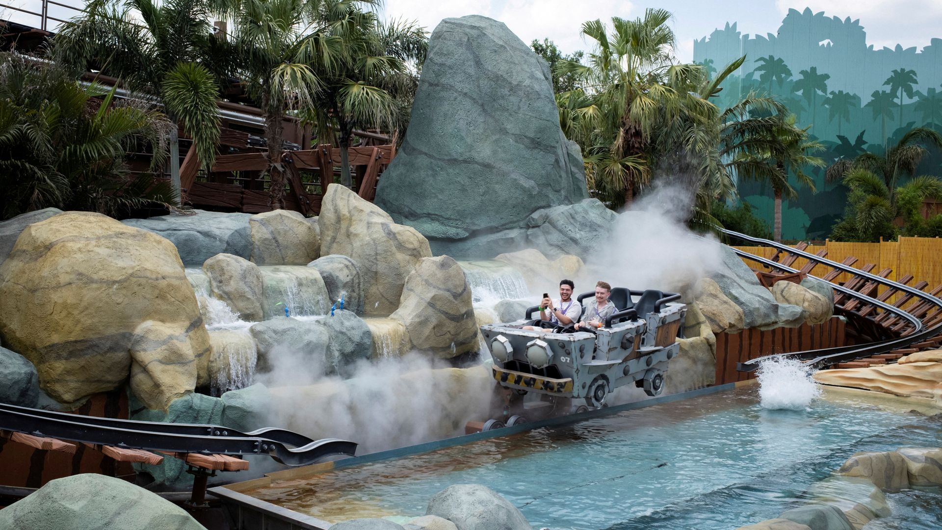 New $7bn theme park to rival Disney World opens in Florida