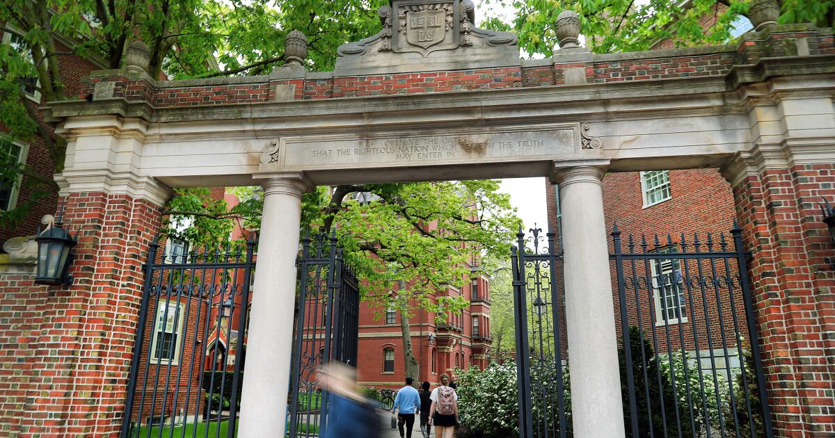 Trump attack on Harvard to block international students raises fears at California campuses