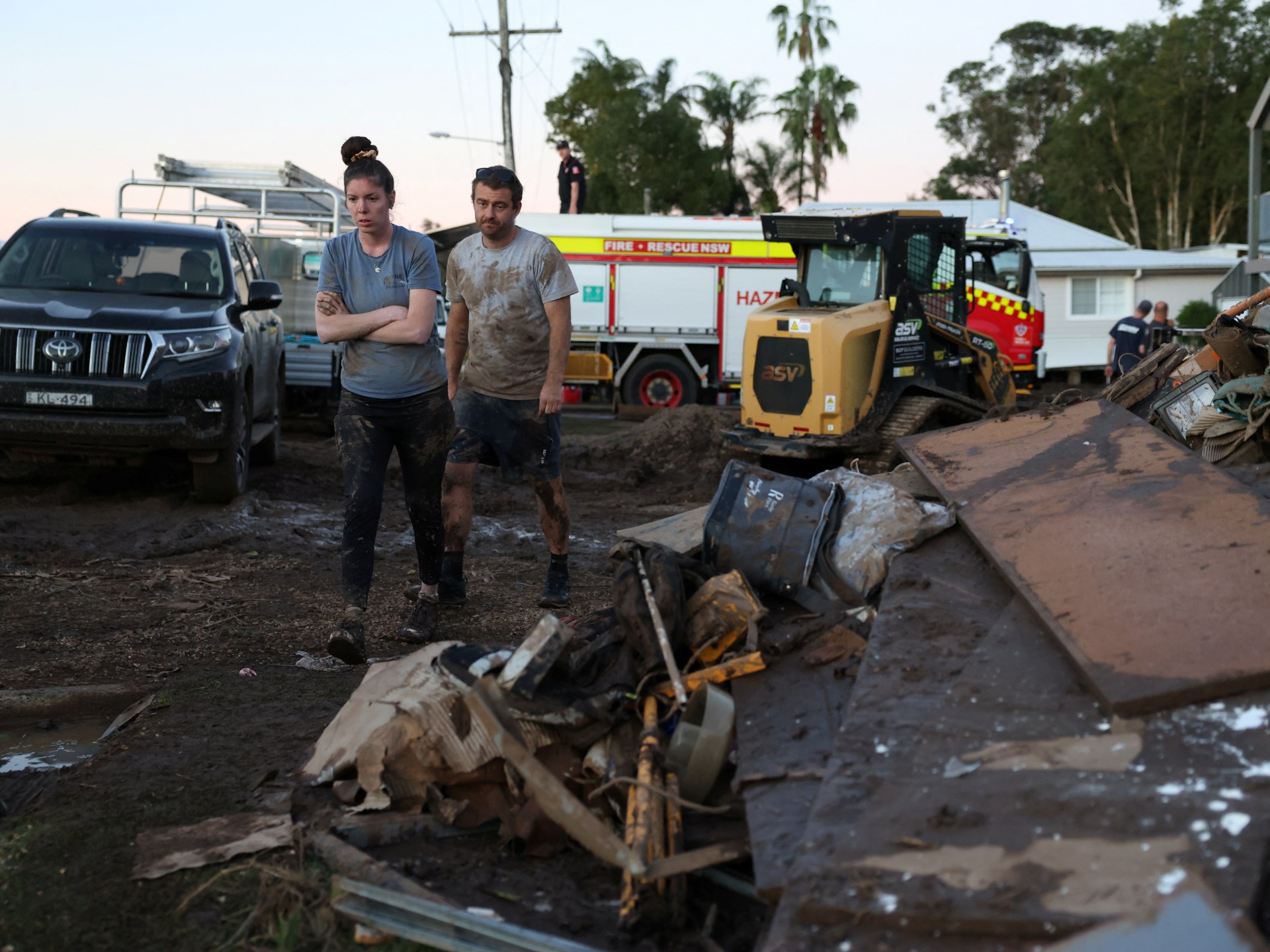 Australia begins cleanup after floods kill 5, strand thousands