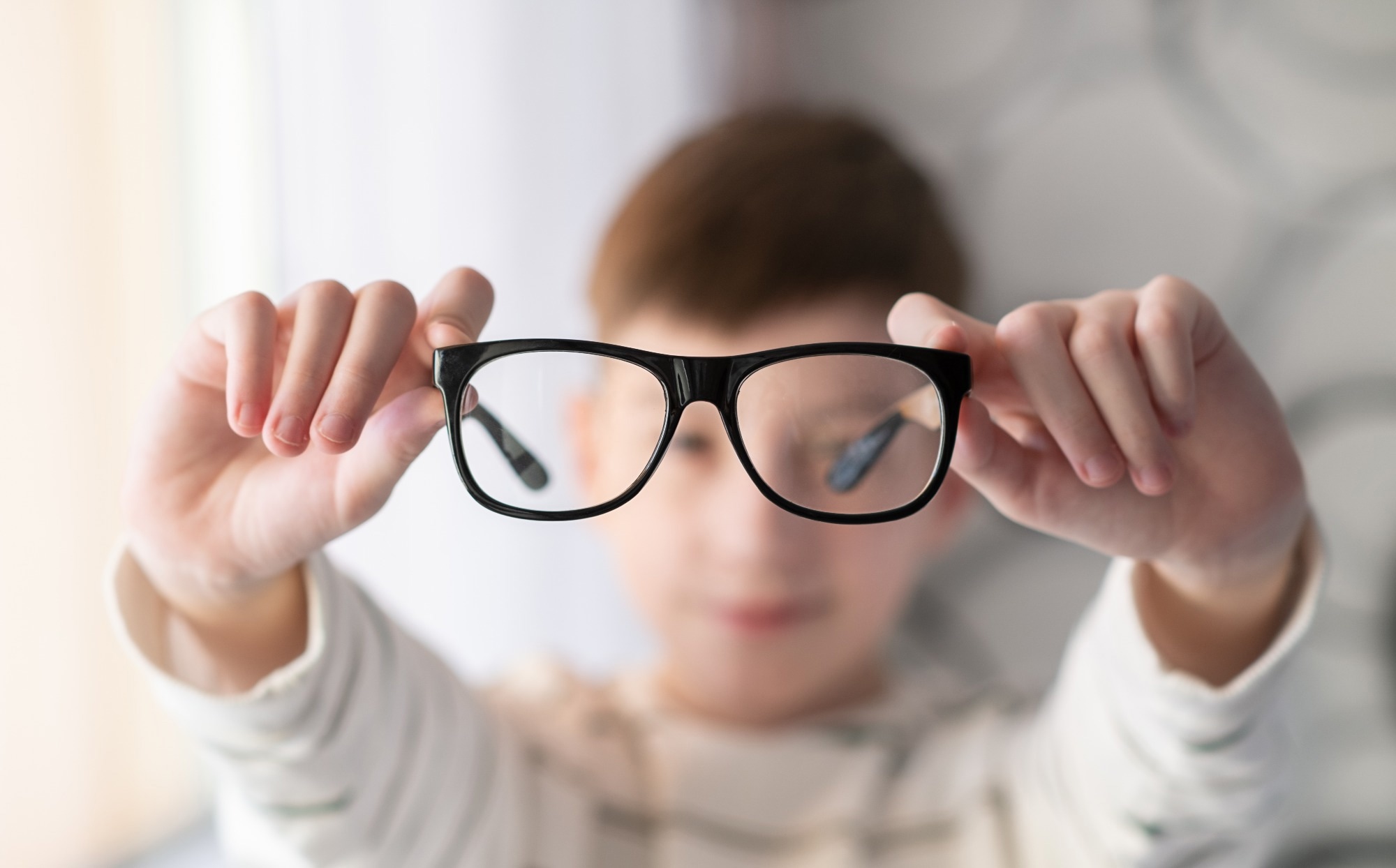 Are children’s eyes at risk? Study links tech habits to eye structure differences