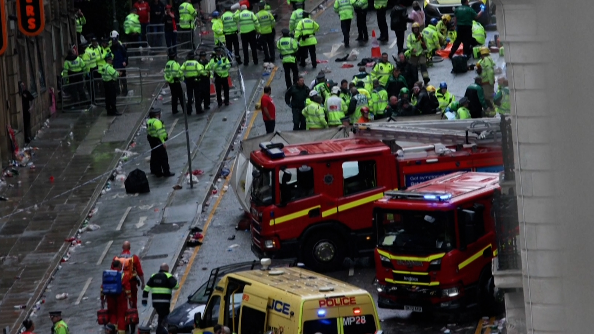 Car strikes multiple people during Liverpool FC parade