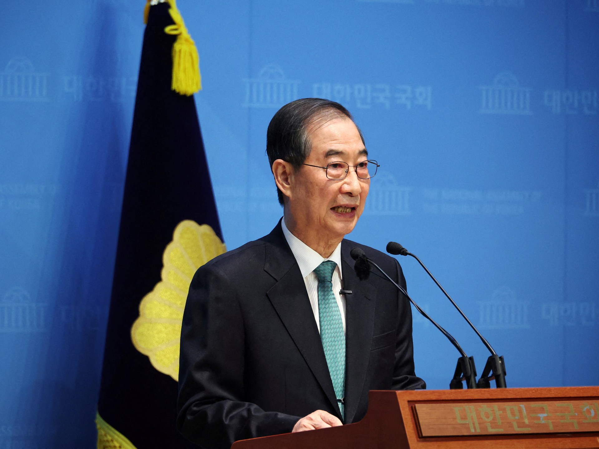 South Korea bars two former acting presidents from overseas travel