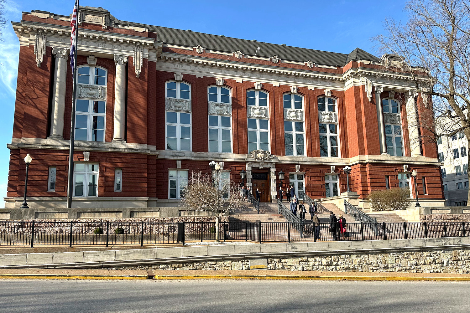 Abortions halted again in Missouri after state Supreme Court ruling