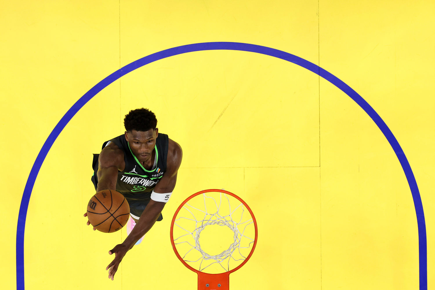 Knicks and Timberwolves are fighting for their playoff lives