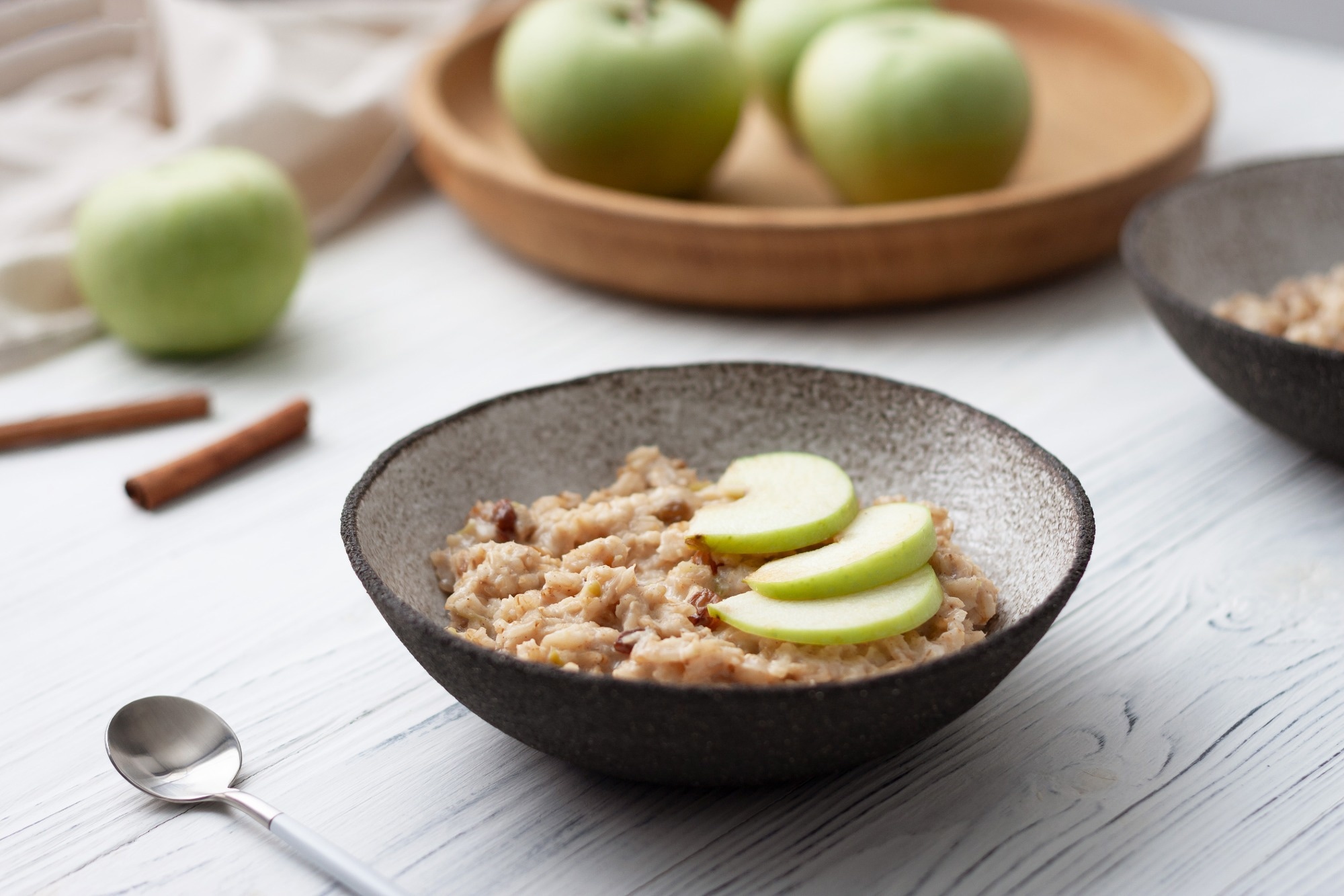 Choosing better carbs in low-carb diets boosts health outcomes