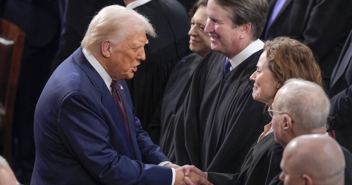 Supreme Court says Trump may end legal parole given to 532,000 migrants from four countries