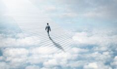 Woman reveals she died for six minutes and ‘Heaven’ is not what it seems