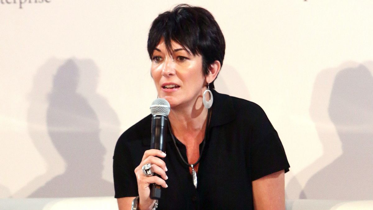 Fake photo shows Ghislaine Maxwell with US Magistrate Bruce Reinhart