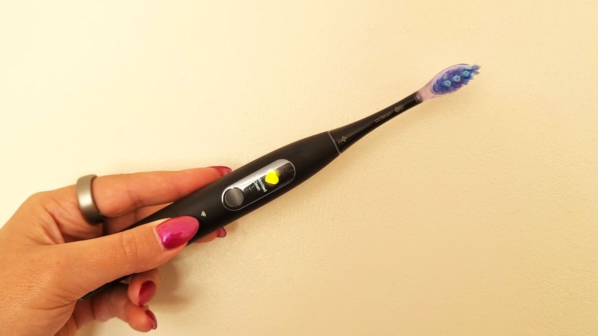 Oclean X Ultra S review: The first talking electric toothbrush