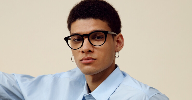 ‘World’s first’ autofocus glasses could spell the end of reading specs