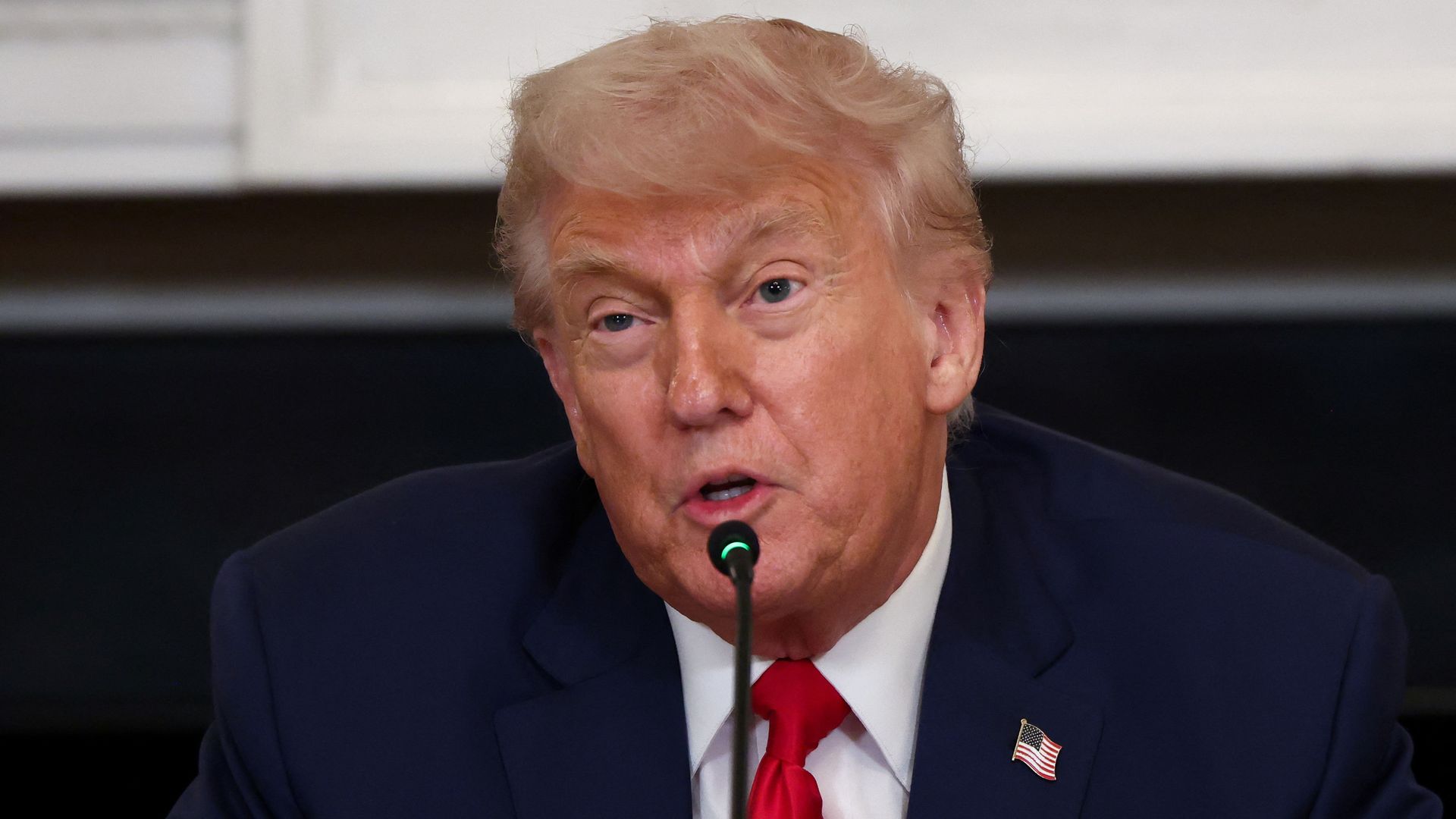 Trump to visit Kennedy Center for Les Mis – as cast members ‘plan to boycott’