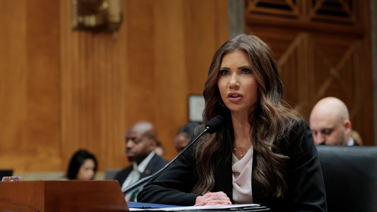 Seriously, Noem didn’t tell Congress Republicans voted for Jan. 6 rioters to work for ICE