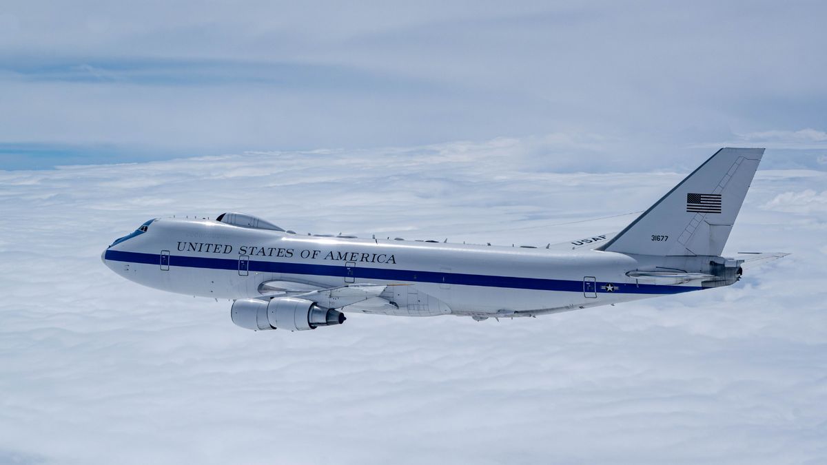 Investigating claims that E-4B ‘Doomsday plane’ flight was connected to Israel-Iran conflict