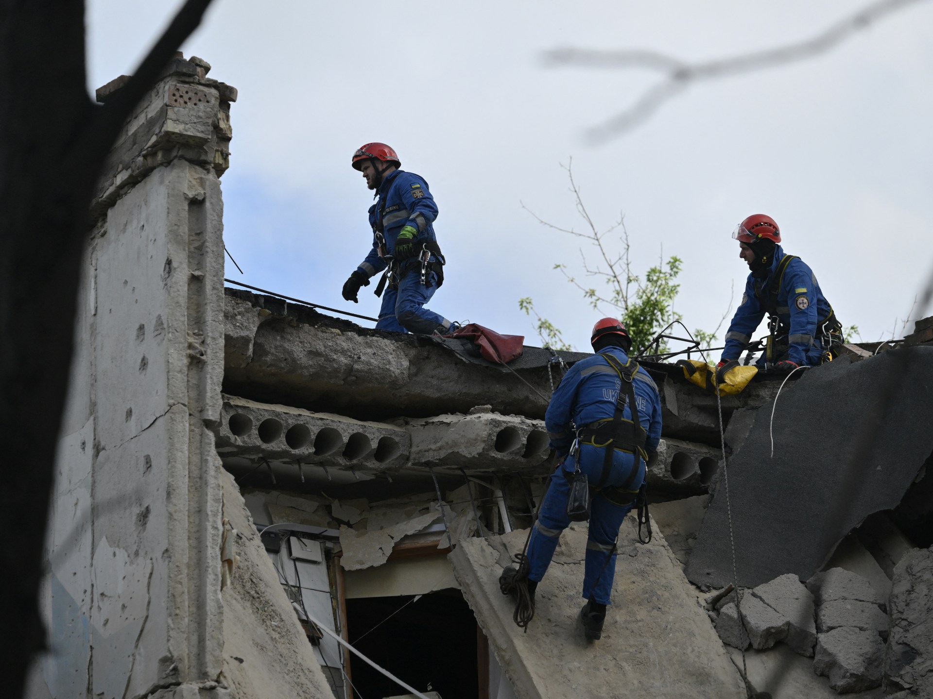 Russia and Ukraine swap drone attacks as ceasefire efforts remain stalled